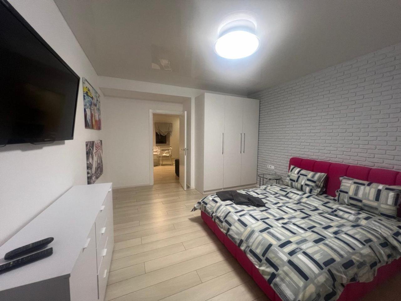 2-Room Luxury Apartment In The Center Kiev Exterior foto